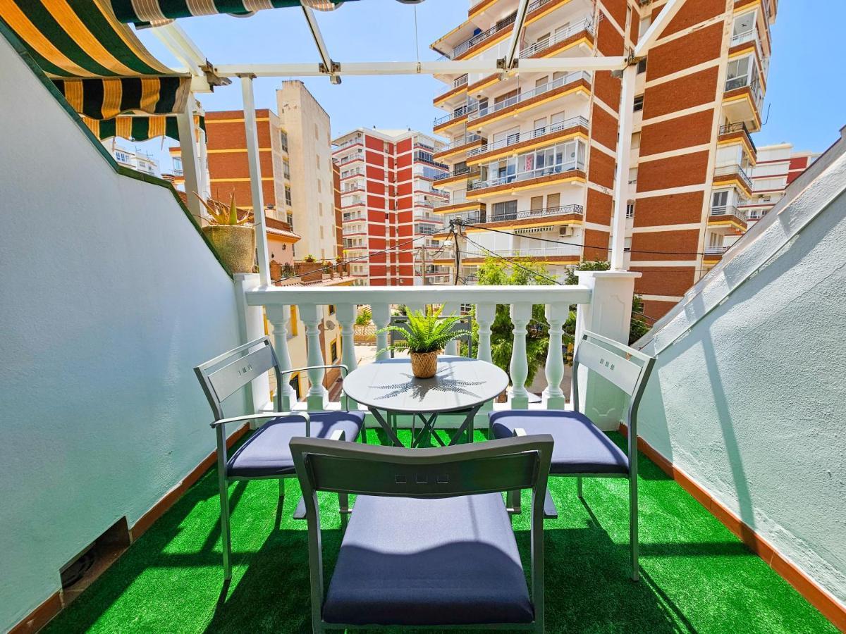 Yeti Atico Beach - Alojamientos La Torre Torre Del Mar Eksteriør billede