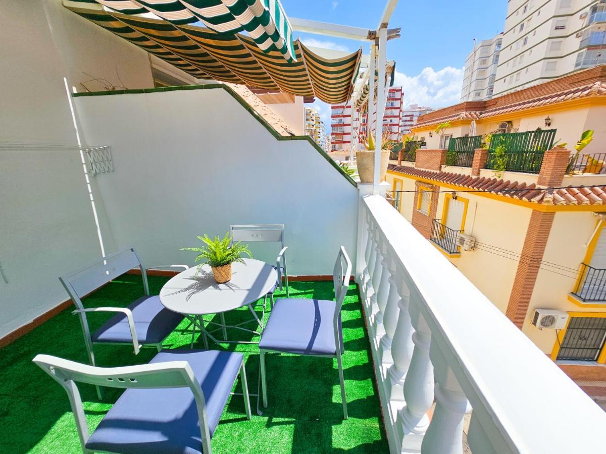 Yeti Atico Beach - Alojamientos La Torre Torre Del Mar Eksteriør billede