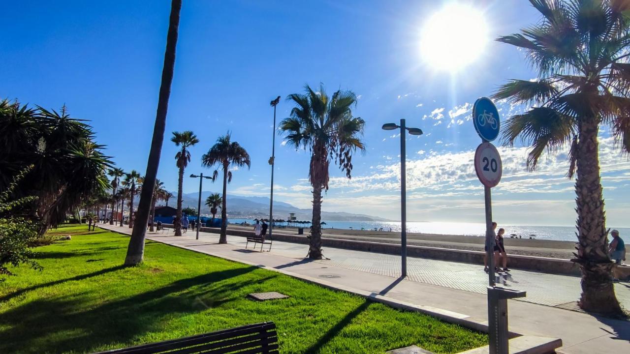 Yeti Atico Beach - Alojamientos La Torre Torre Del Mar Eksteriør billede